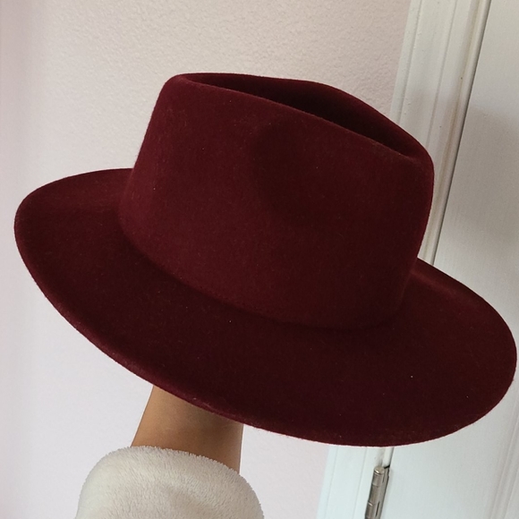 Forever 21 Accessories - Forever 21 Burgundy Fedora